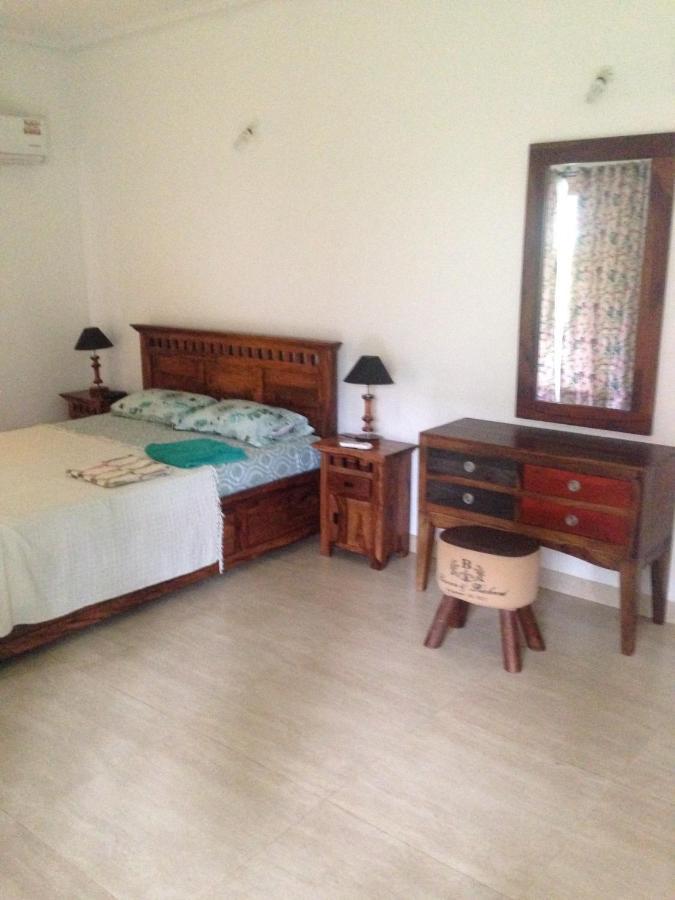 Studio And One Bedroom Apartment In Riviera Sapphire, Siolim Ngoại thất bức ảnh