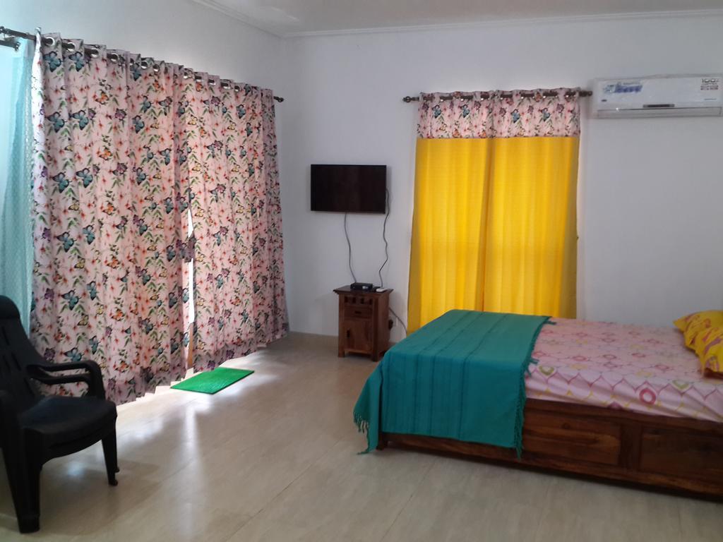 Studio And One Bedroom Apartment In Riviera Sapphire, Siolim Ngoại thất bức ảnh
