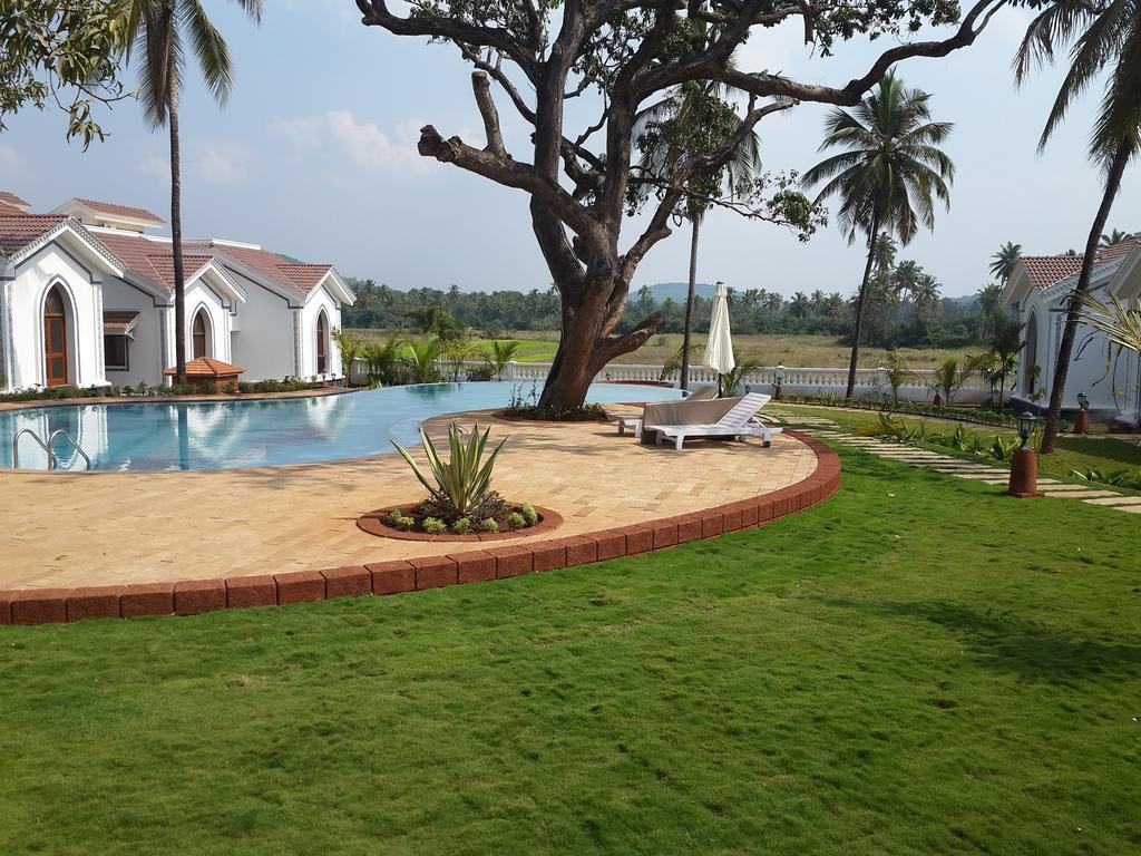 Studio And One Bedroom Apartment In Riviera Sapphire, Siolim Ngoại thất bức ảnh